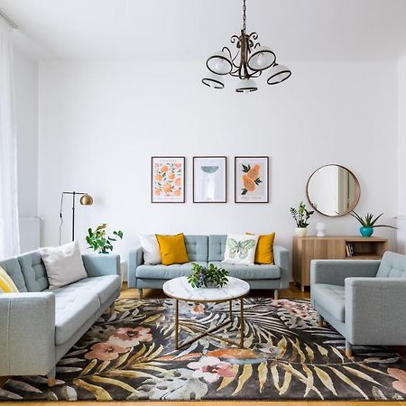Captain Buda Apartment บูดาเปสต์ ภายนอก รูปภาพ
